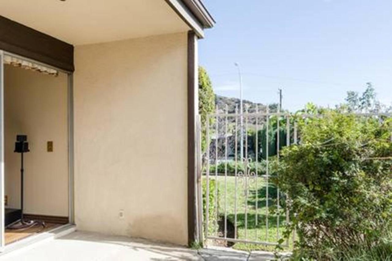 Beautiful House with Fatistic view in Azusa Exterior foto